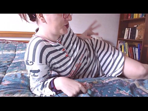 ❤️ E lawe i kēia moa ʻeleʻele nui i loko o kou waha ke kauā liʻiliʻi ❤❌ Porno ma haw.drpornofilme.ru ☑